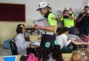 Jandarma sınıf sınıf gezdi, minikleri bilgilendirdi