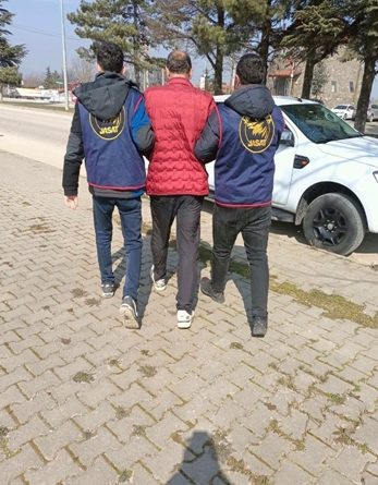 JASAT tarafından çeşitli suçlardan aranan şahıslar yakalandı