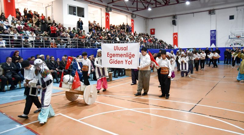 Bolu’da 23 Nisan Ulusal Egemenlik ve Çocuk Bayramı Coşkuyla Kutlandı