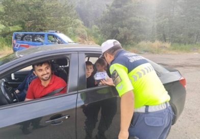 Bolu Jandarmadan Mengen’de Trafik Güvenliği Faaliyeti