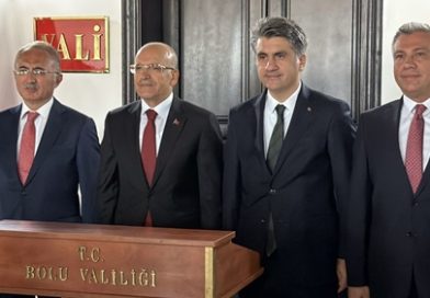 Hazine ve Maliye Bakanı Mehmet Şimşek Bolu’ya Geldi